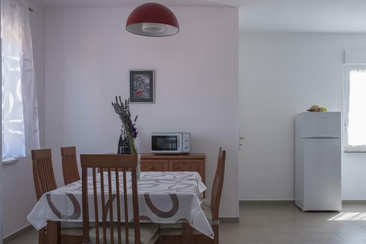 Apartment Karin Medulin Buitenkant foto